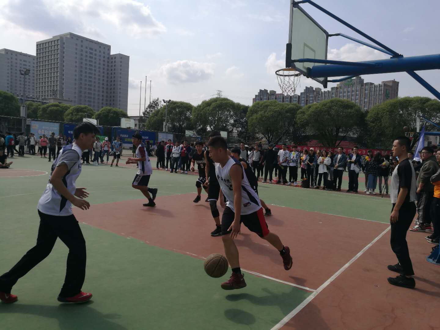 搜球体育稳定线路